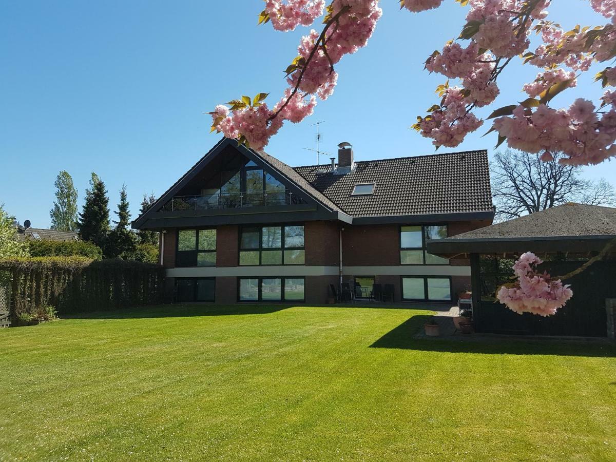 Ferienwohnung Auszeit 西维陶尔 外观 照片